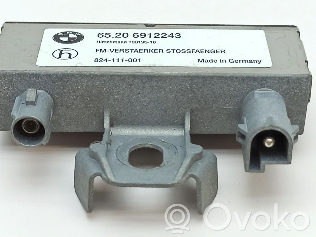 BMW Z4 E85 E86 Antenos stiprintuvas 