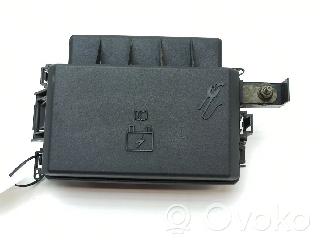 Chrysler 300 - 300C Fuse module 