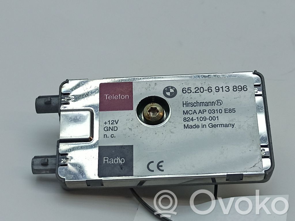 BMW Z4 E85 E86 Antenos stiprintuvas 