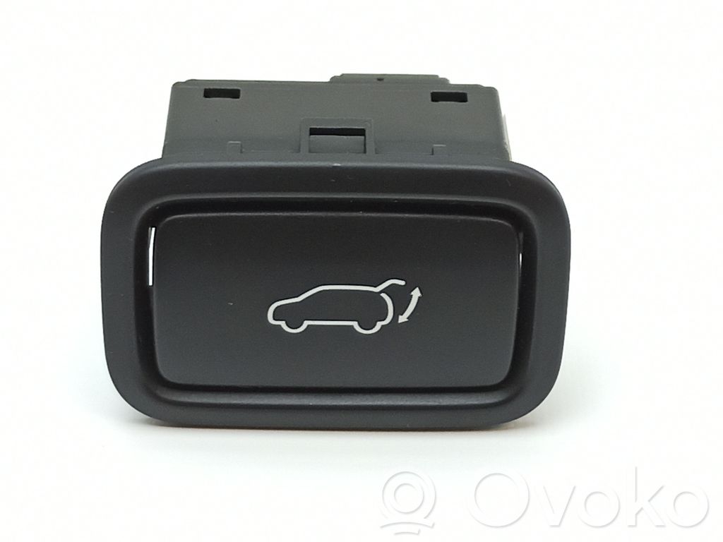 KIA Sportage Tailgate/boot open switch button 