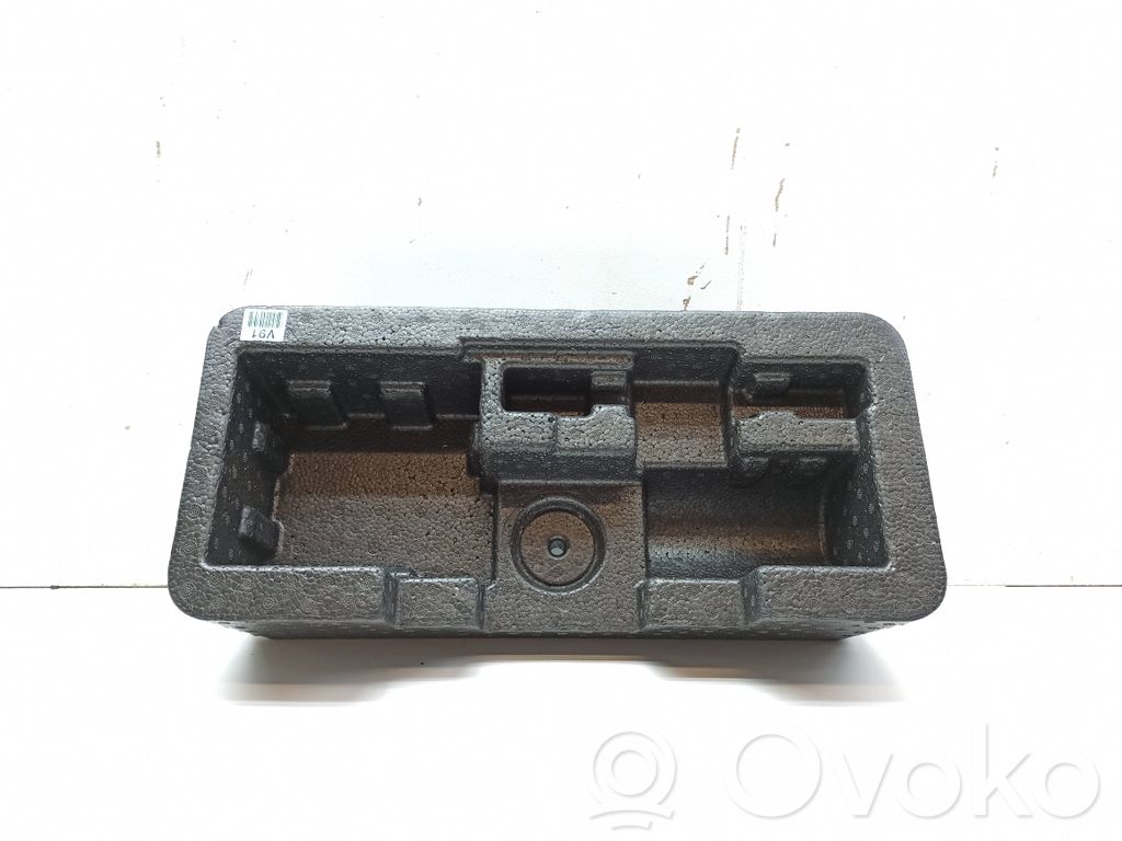 KIA Niro Tool box 