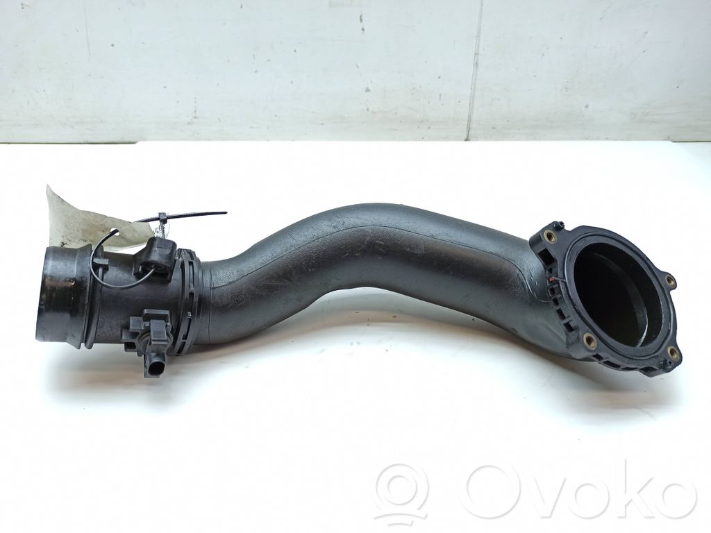 Mercedes-Benz E W212 Furtun/conductă intercooler 