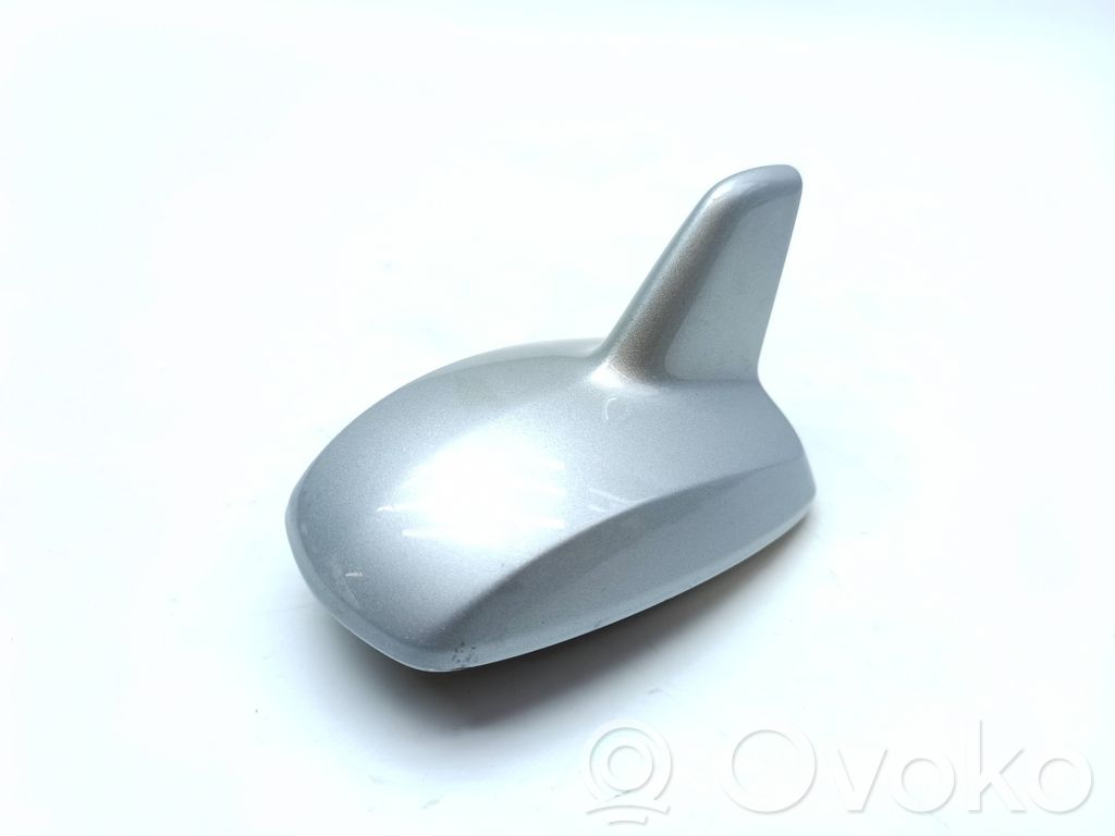 Mercedes-Benz E W212 GPS-pystyantenni 