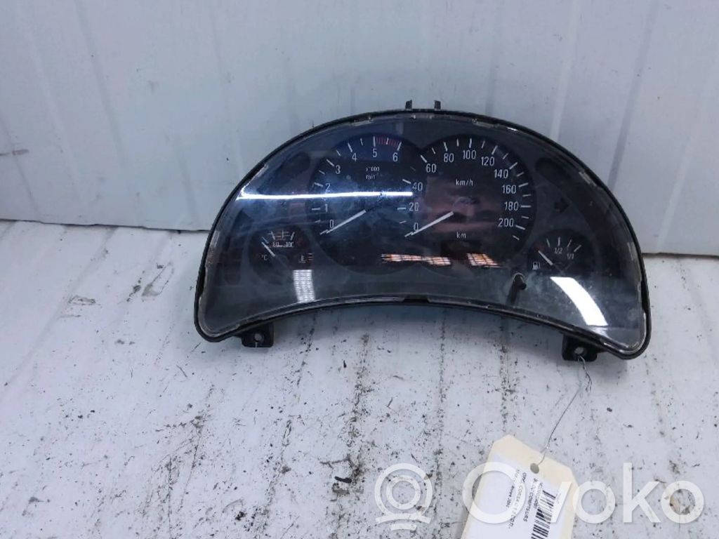 Opel Corsa C Speedometer (instrument cluster) 