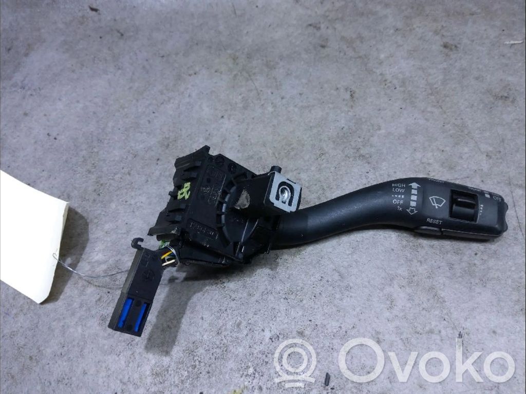 Audi A3 S3 8P Wiper control stalk 