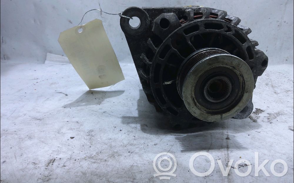 Opel Zafira B Ģenerators 