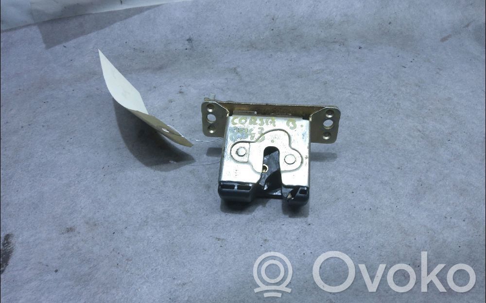 Opel Corsa B Tailgate/trunk/boot lock/catch/latch 