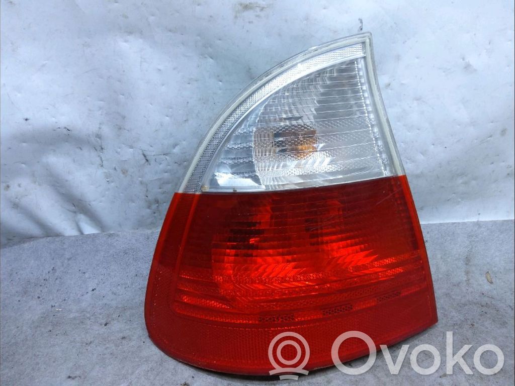BMW 3 E46 Galinis žibintas kėbule 