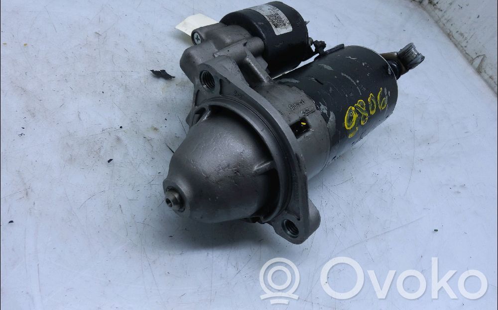 Audi A4 S4 B5 8D Starteris 