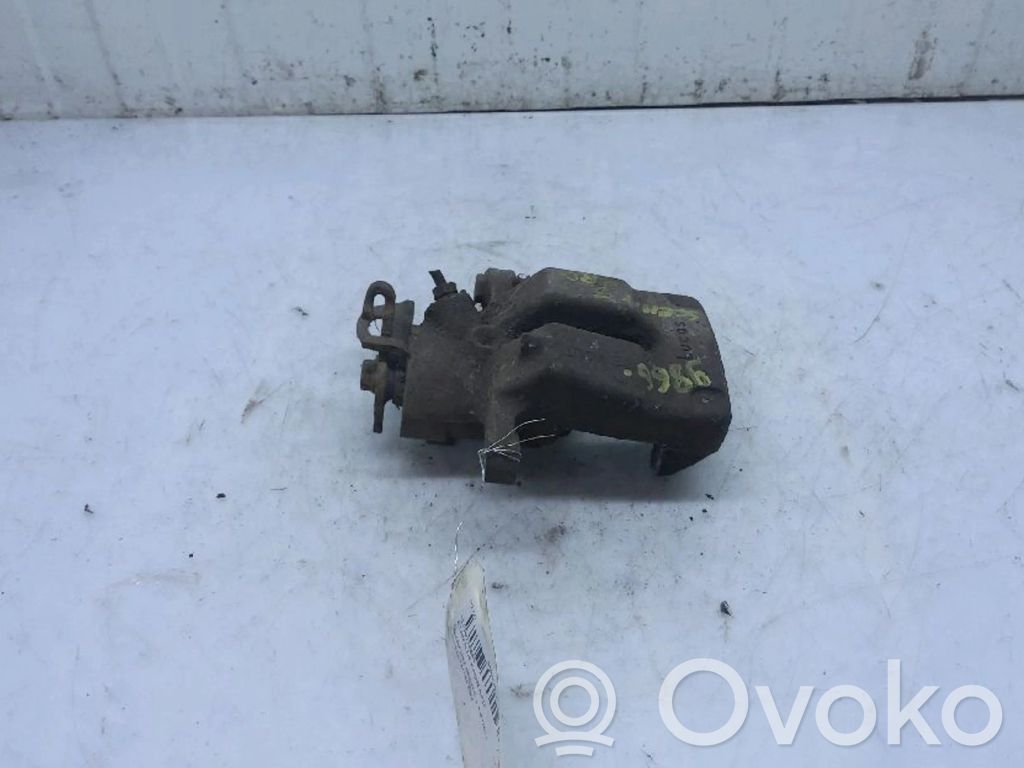 Renault Scenic I Tylny zacisk hamulcowy 