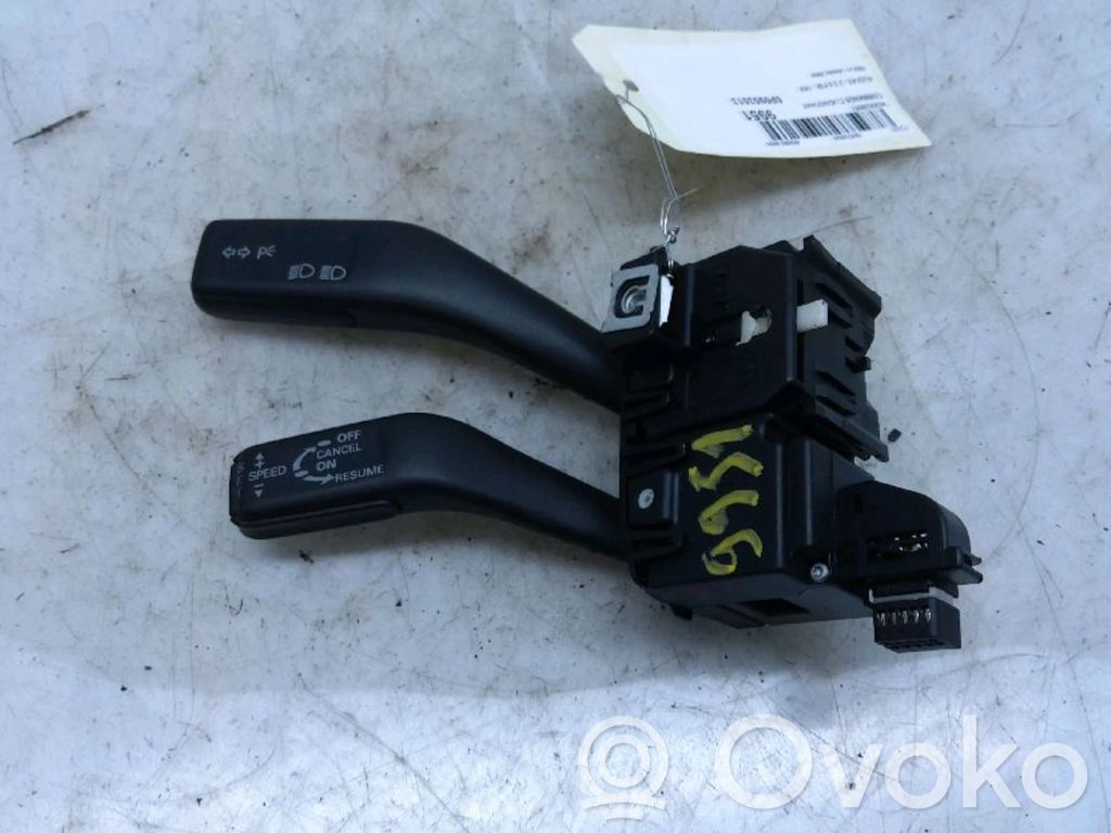 Audi A3 S3 8P Commodo de clignotant 
