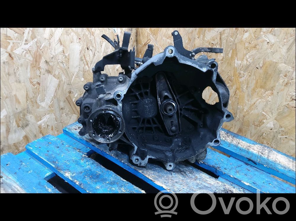 Audi A2 Mechaninė 5 pavarų dėžė 