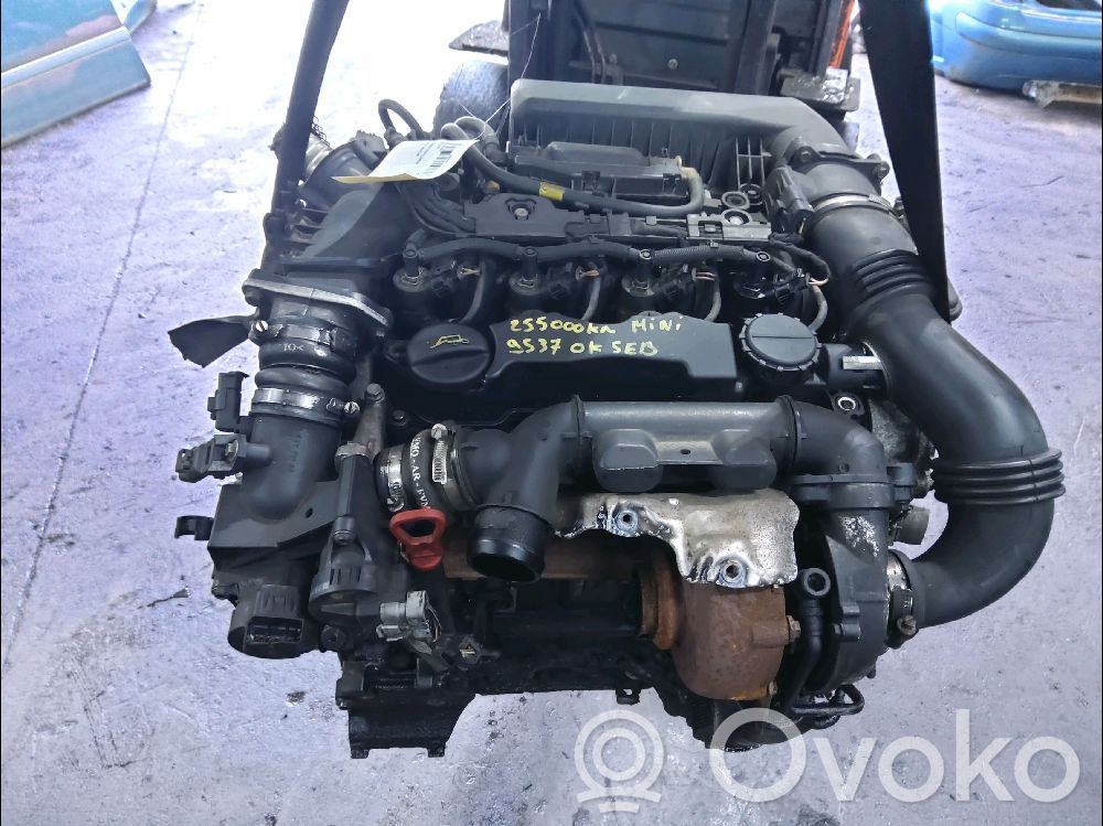 Mini One - Cooper Clubman R55 Engine 