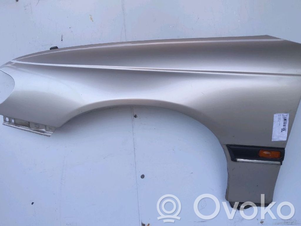 Opel Omega B1 Lokasuoja 