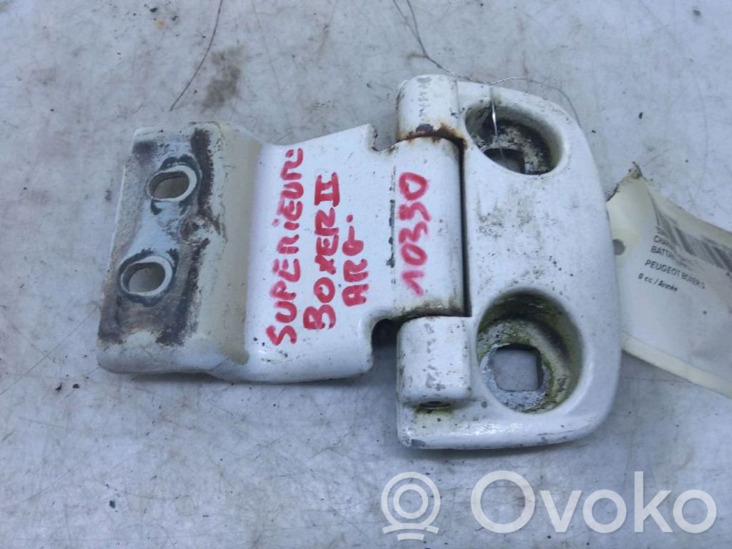 Peugeot Boxer Loading door lower hinge 