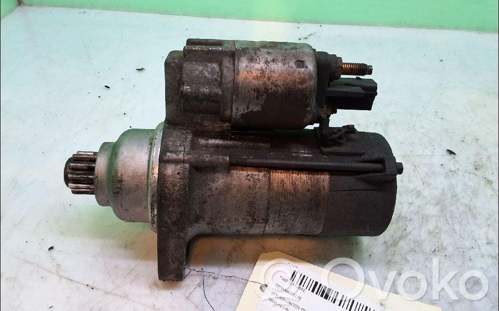 Volkswagen PASSAT B6 Motor de arranque 