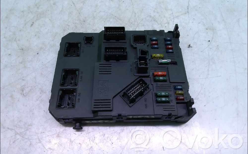 Módulo de fusible   S118085220,S118085220