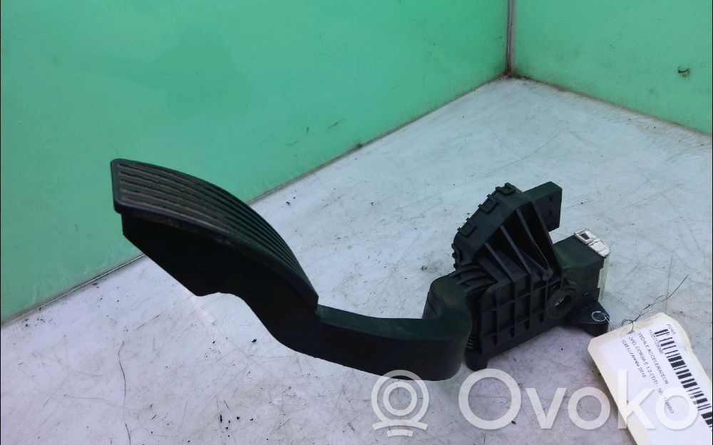 Opel Corsa E Accelerator throttle pedal 
