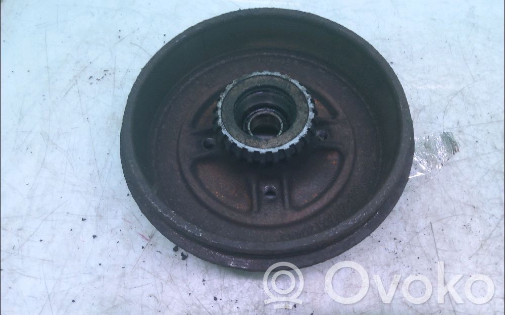 Renault Clio II Hamulec bębnowy tylny 
