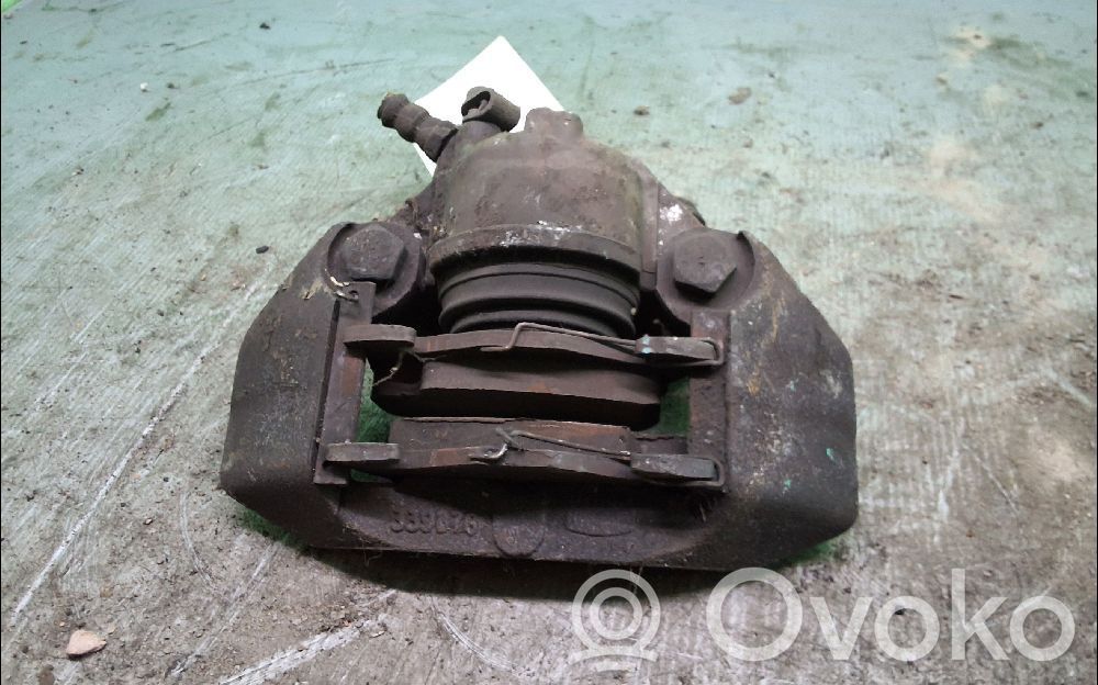 Peugeot 106 Etujarrusatula 