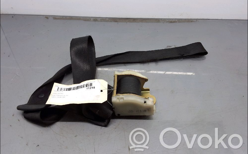 Opel Corsa B Cinturón delantero 