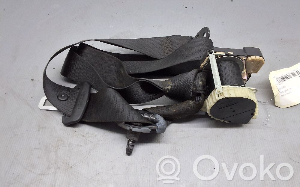 Opel Corsa C Cinturón trasero 