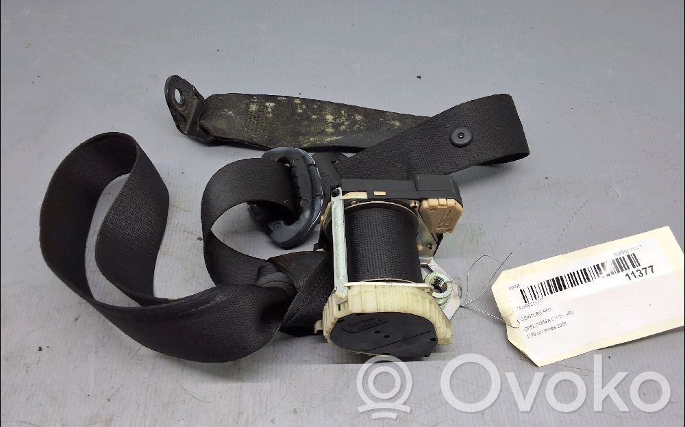 Opel Corsa C Cinturón trasero 