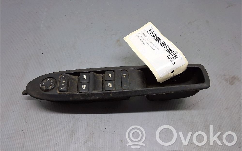 Citroen C4 II Electric window control switch 