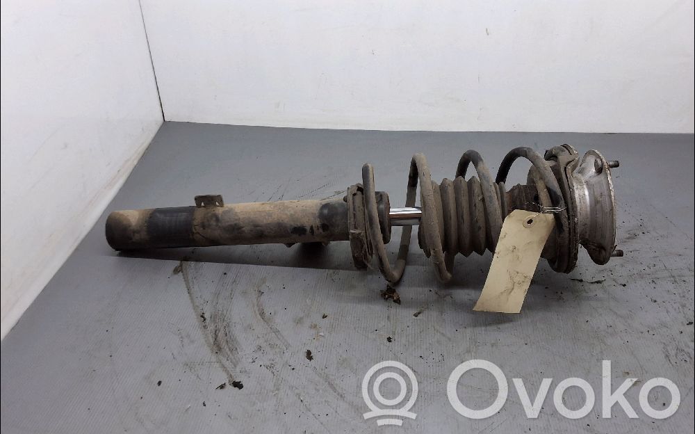 BMW 1 E81 E87 Front shock absorber/damper 