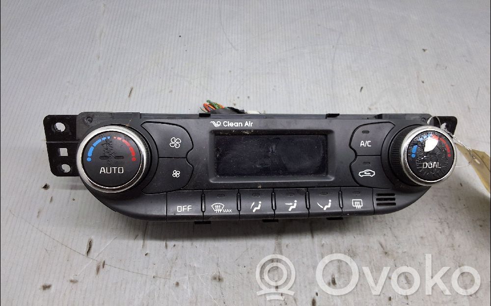 KIA Ceed Air conditioning/heating control unit 