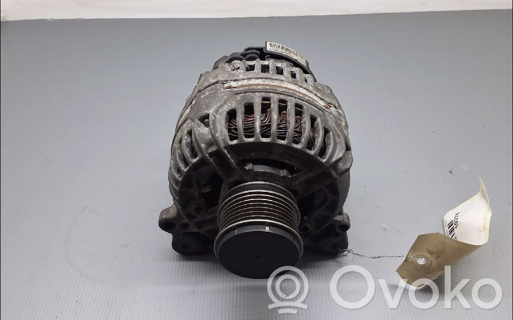 Volkswagen Golf V Generatore/alternatore 