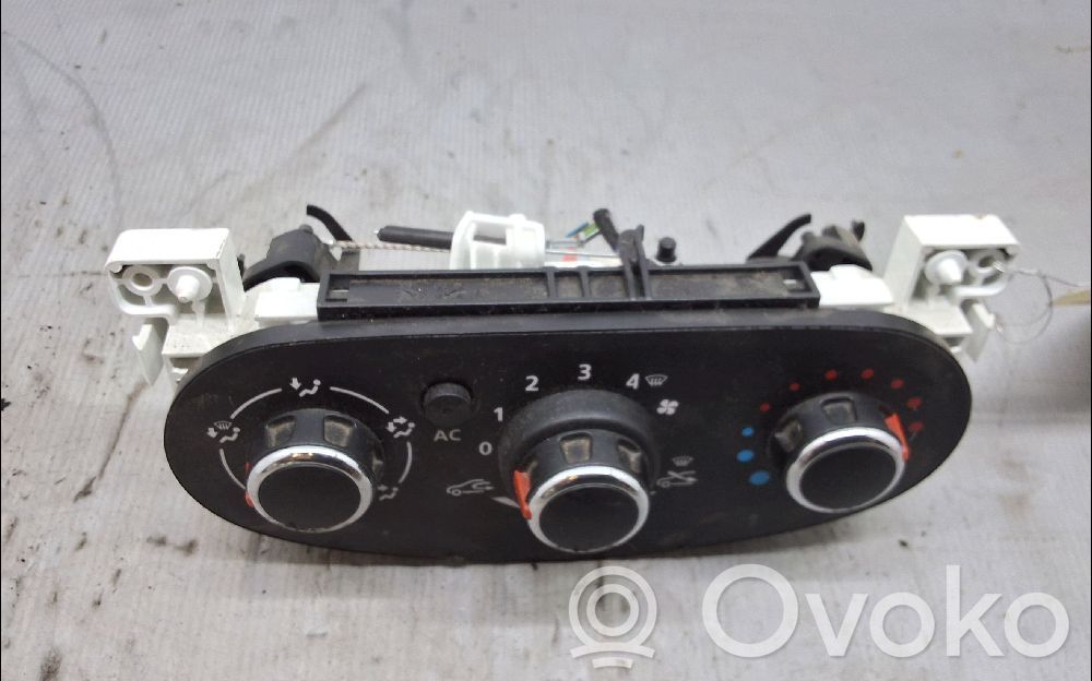Dacia Lodgy Air conditioning/heating control unit 