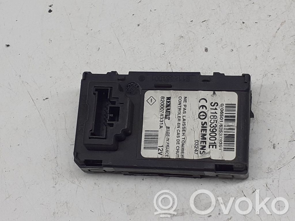 Renault Megane II Ignition key card reader 