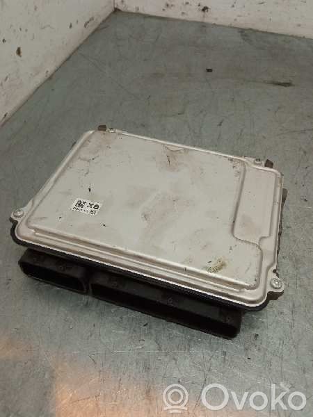 Toyota Auris 150 Engine control unit/module 
