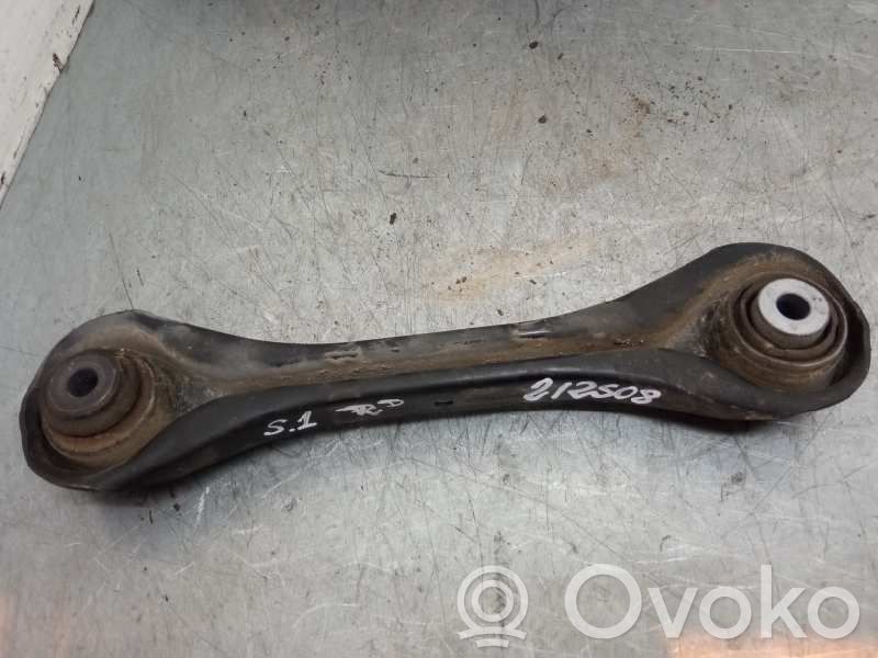 Brazo de suspensión trasero   677798005