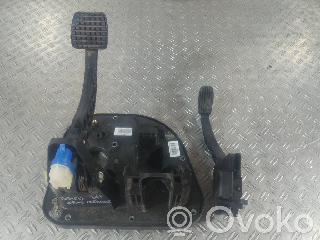 Iveco Daily 6th gen Conjunto de pedal 