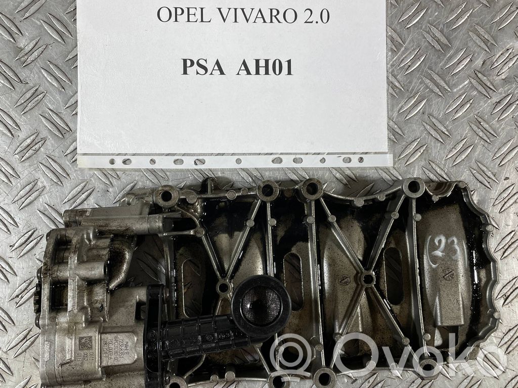 Opel Vivaro Bomba de aceite 