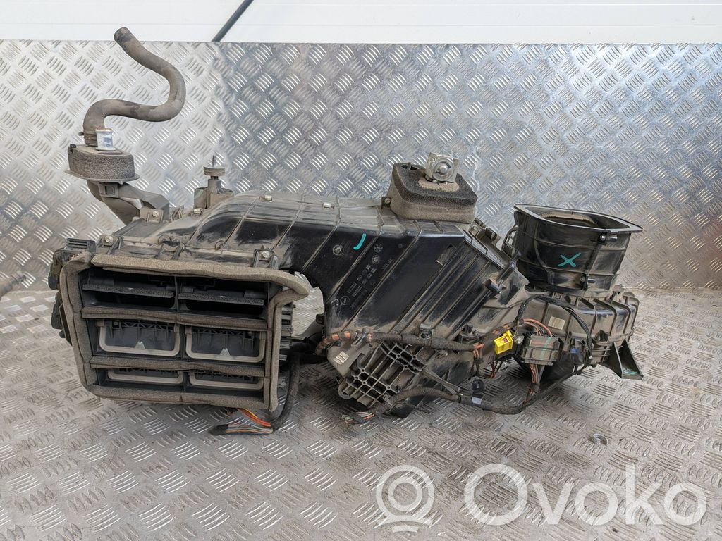 Volkswagen Amarok Nagrzewnica / Komplet 