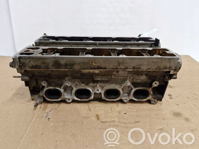 Peugeot 307 CC Engine head 