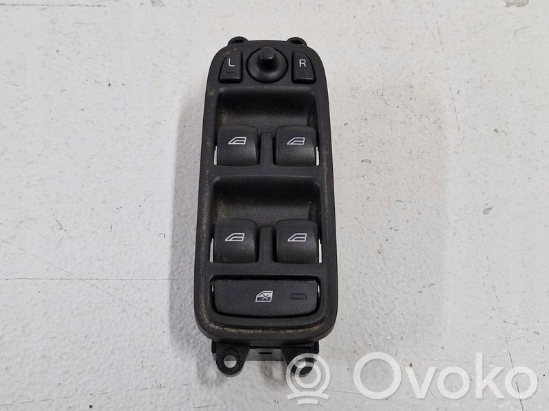 Volvo S60 Quarter vent window switch 