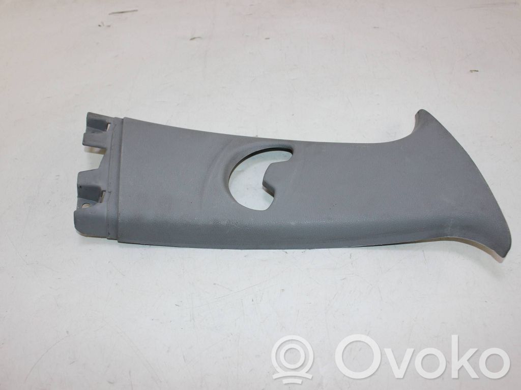 BMW 1 E81 E87 (B) pillar trim (top) 