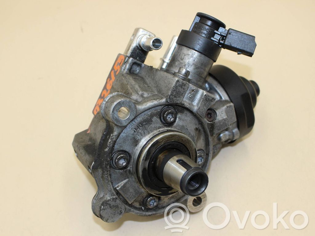 BMW X3 F25 Pompa wtryskowa wysokiego ciśnienia 