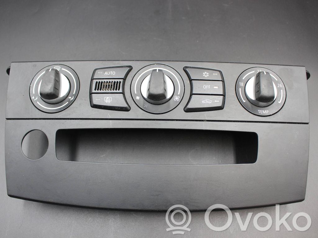 BMW 5 E60 E61 Climate control unit 