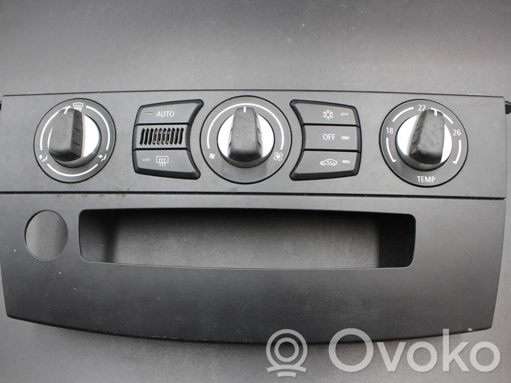 BMW 5 E60 E61 Climate control unit 