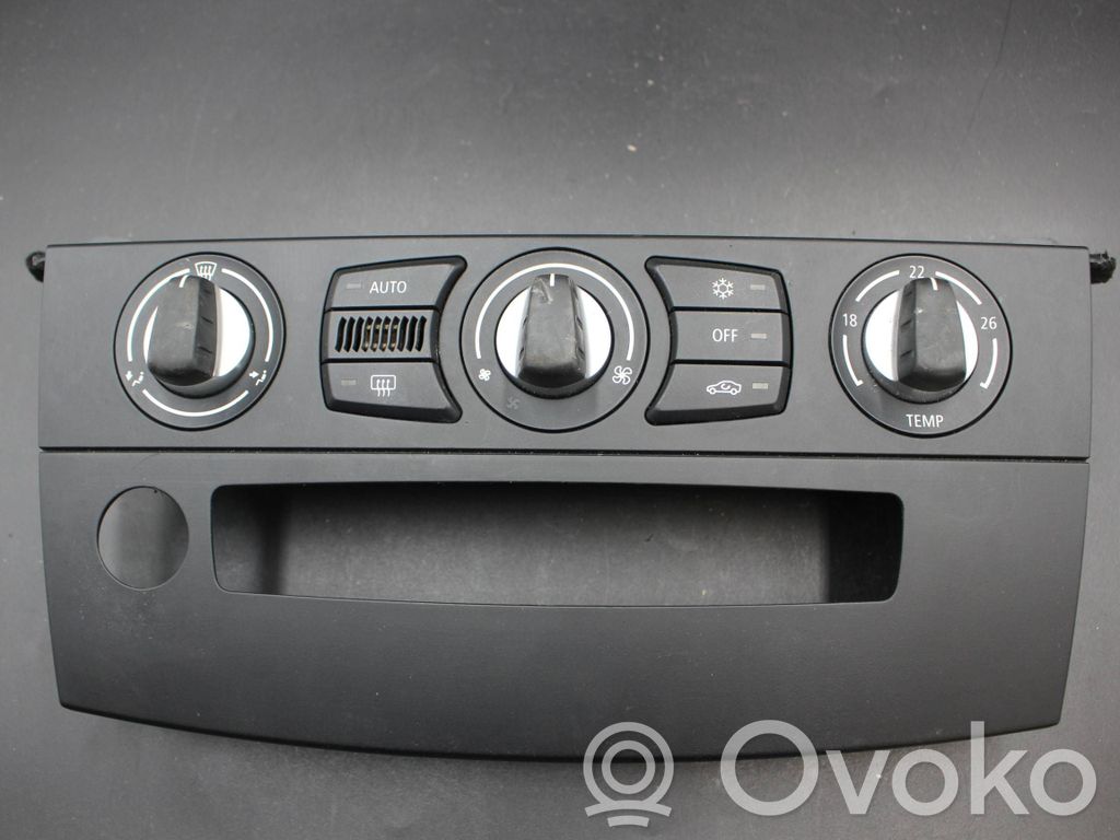 BMW 5 E60 E61 Climate control unit 