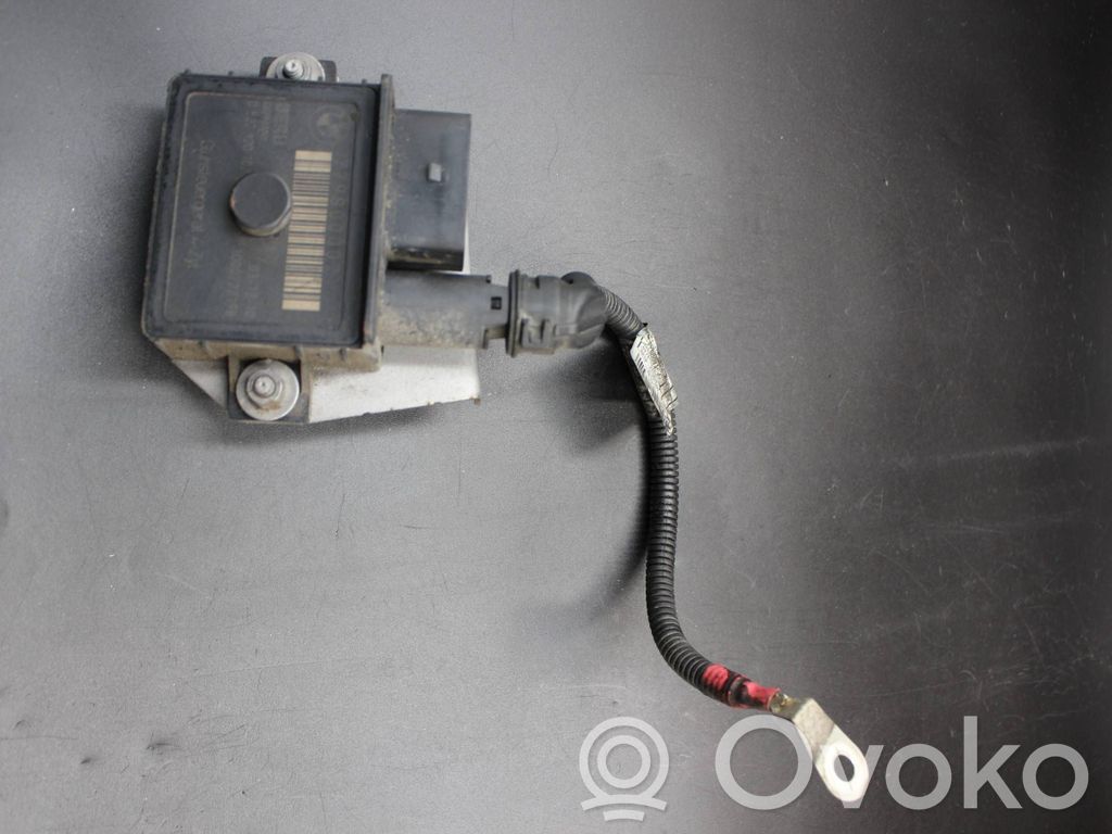 BMW 5 E60 E61 Kvēlsveču relejs 