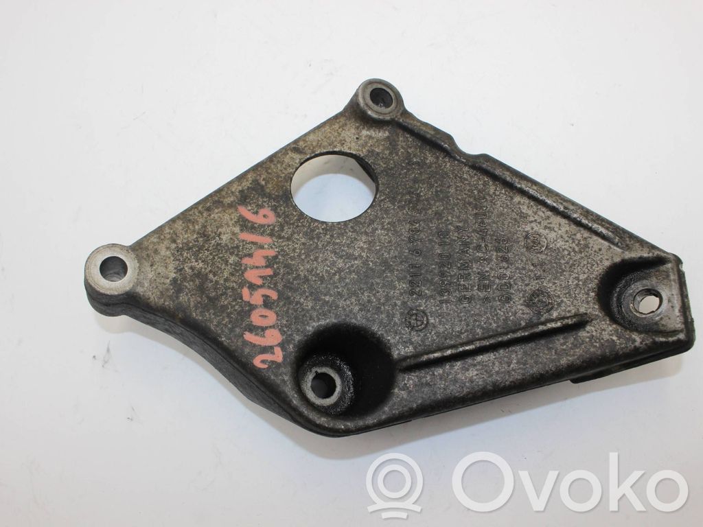 BMW 3 F30 F35 F31 Engine mounting bracket 