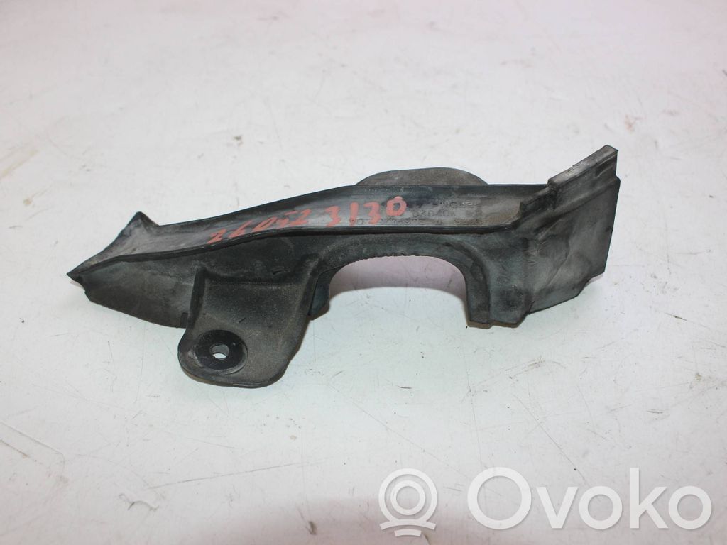 BMW 5 F10 F11 Autres pièces compartiment moteur 