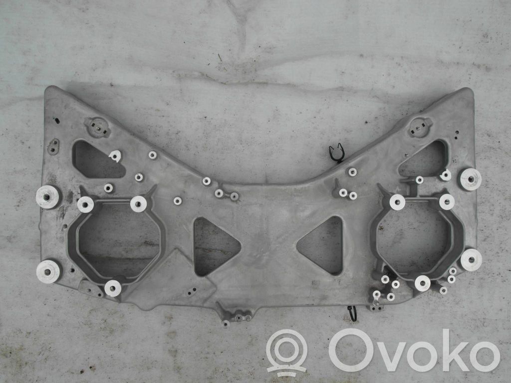 Engine mounting bracket   32388370,32388370,43500