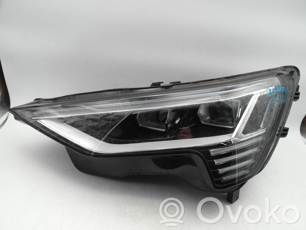 Audi Q8 e-tron Headlight/headlamp 